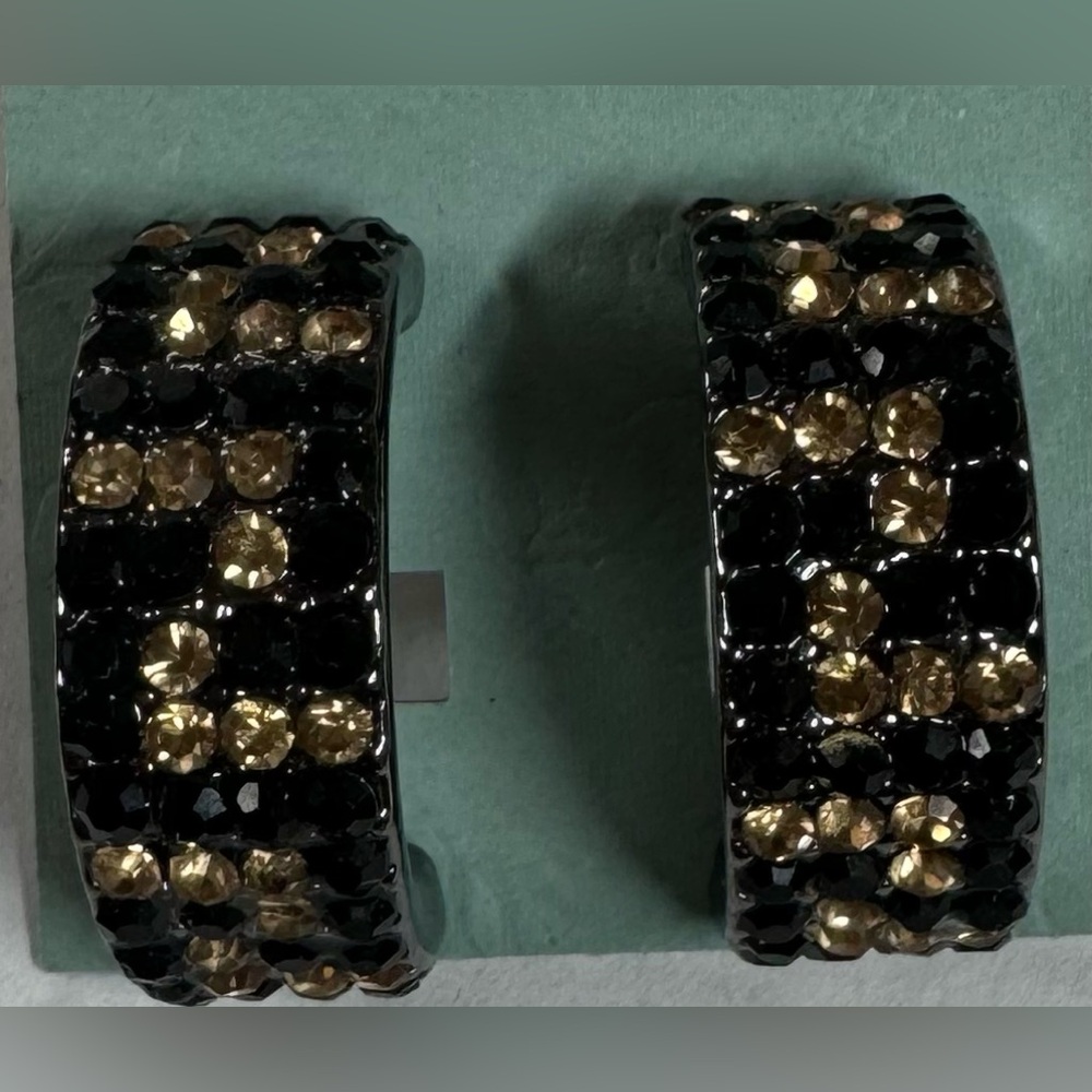 ⭐️Black and Gold Crystal 1/2 Loop Earrings